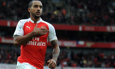 Theo Walcott is close to committing to Arsenal, according to his manager, after showcasing his attac